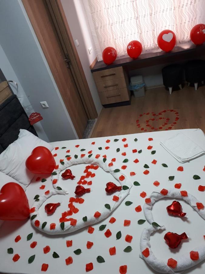 Esas Pansiyon Gemlik Eksteriør billede